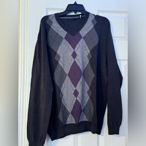 XL VanHeusen Studio Sweater- barely used